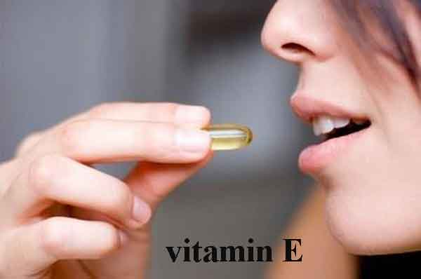 Sử dụng vitamin E để tăng tiết bã nhờn cho bé